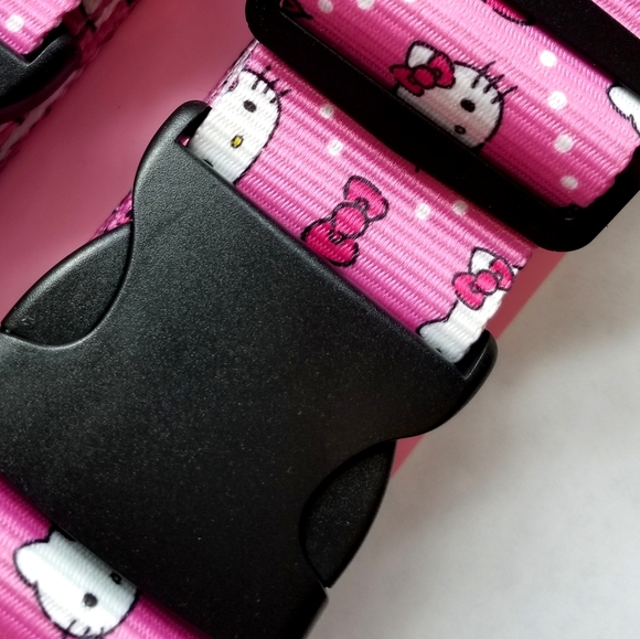 ❗Hello Kitty Pink Luggage Straps Set❗ - Picture 4 of 6
